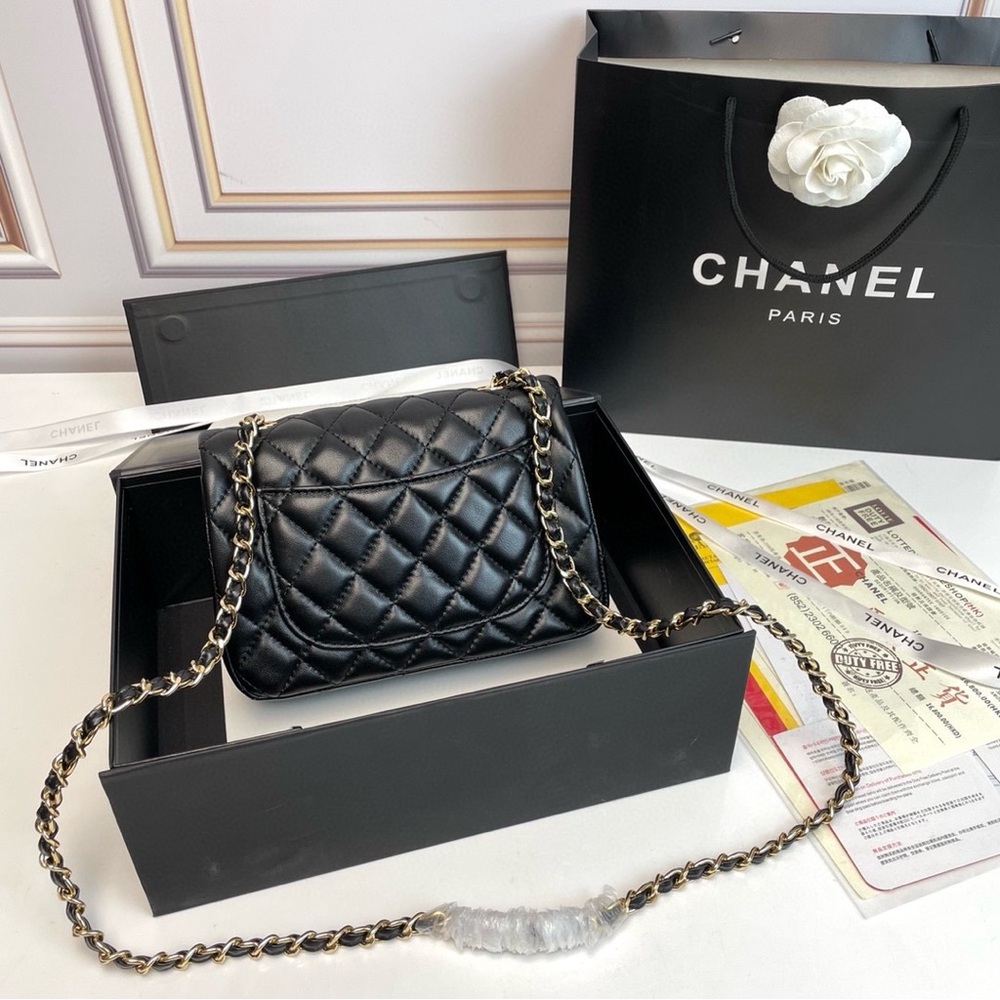 Chanel Black Bag ✨